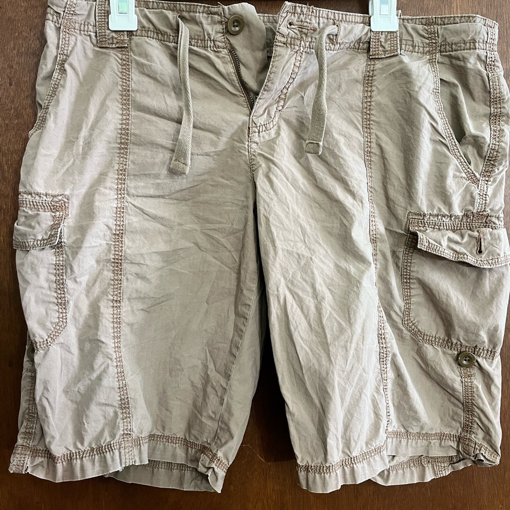 Men's Tan Cargo Shorts